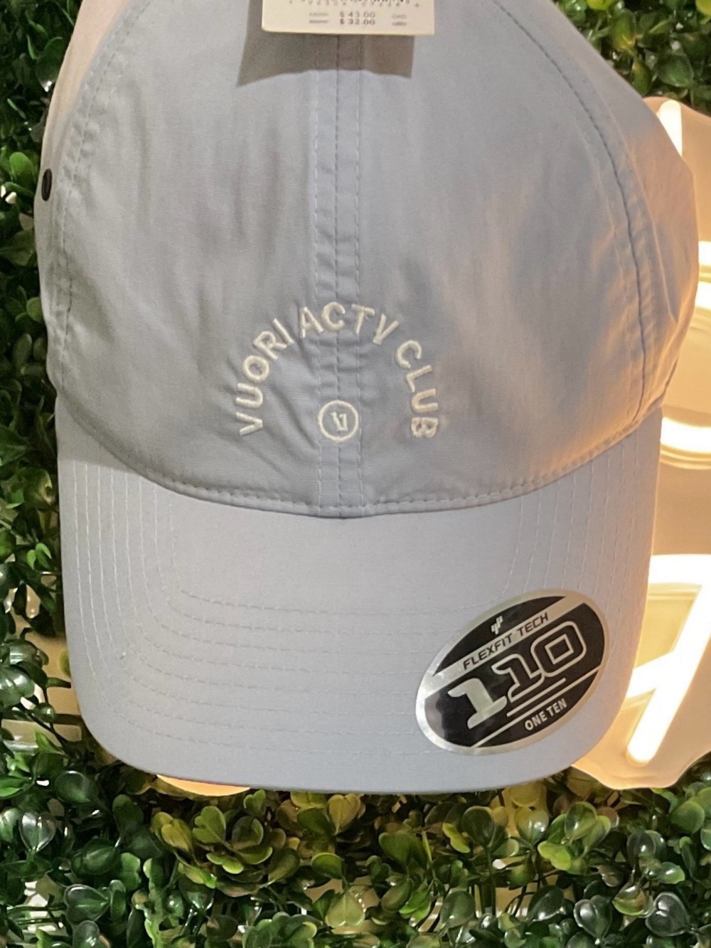 NEW Vuori ACTV Performance Hat in Ice Blue Azure | One Size Flexfit Tech 110